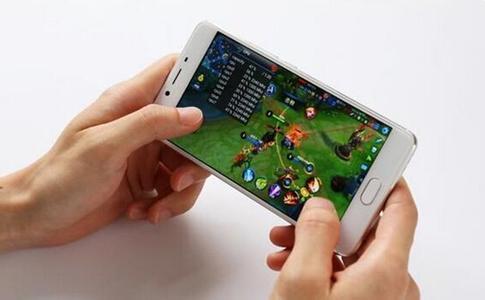 有关手机的游戏叫什么_手机游戏关闭是真的吗_关于游戏手机