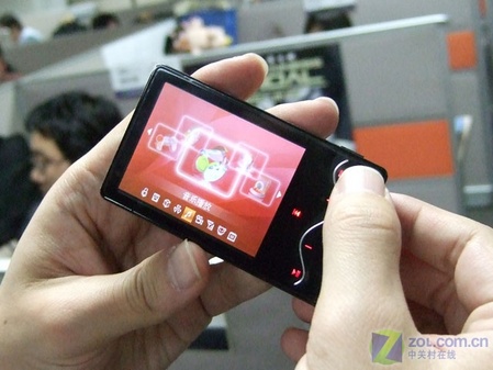 能玩电脑软件手机游戏的app_能玩电脑游戏的手机软件_在电脑能玩手机游戏的软件