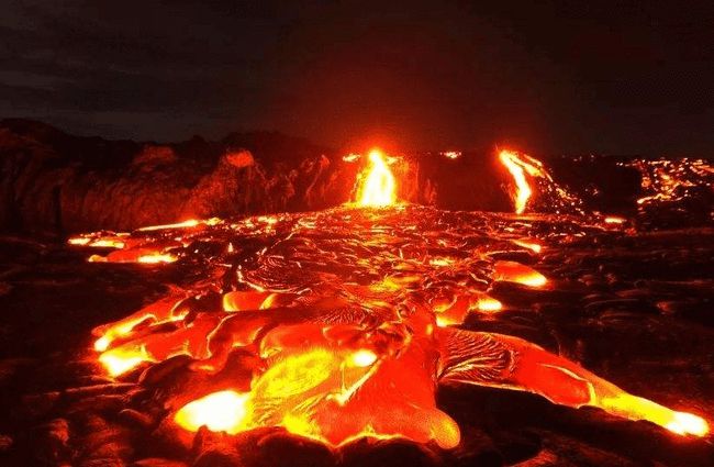 火山地球图片_地球火山手机游戏_火山地球手机游戏叫什么